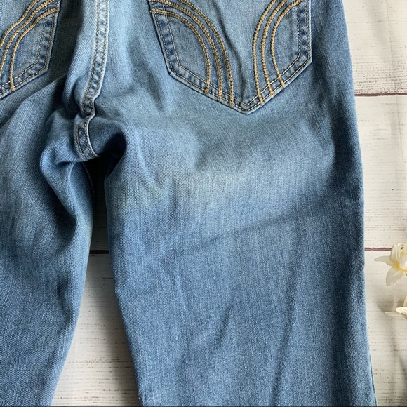 Hollister High Rise Super Skinny Distressed Jean - Picture 10 of 13